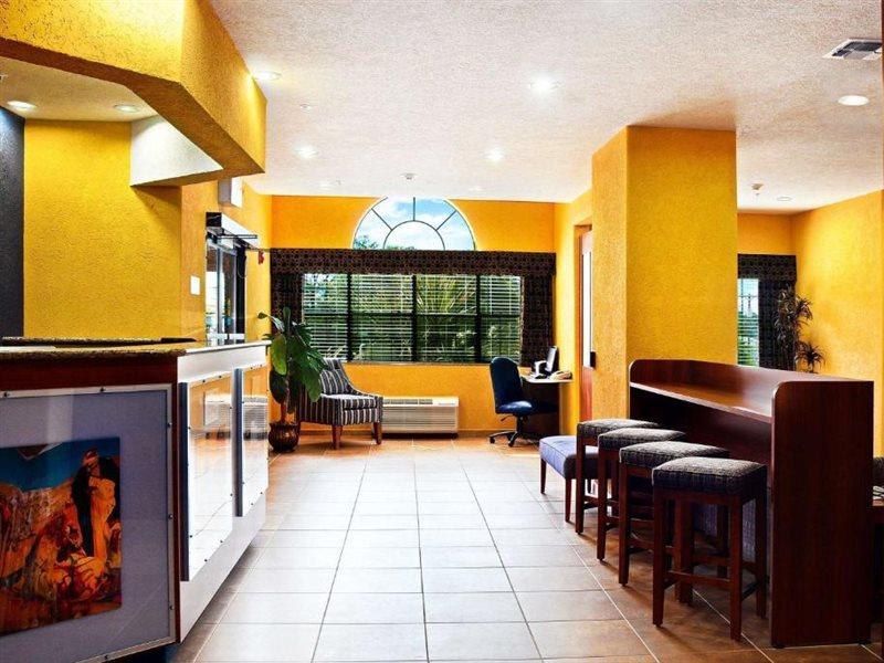 Microtel Inn & Suites By Wyndham New Braunfels I-35 Eksteriør billede